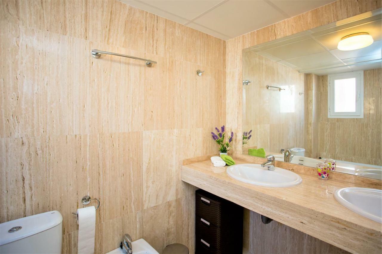 R16 Jans Penthouse With Amazing Views Apartment มาร์เบยา ภายนอก รูปภาพ